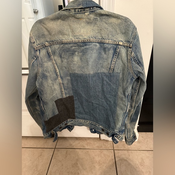 Rare Men’s Levi Multi Color Patch Denim Jacket Size M - Picture 2 of 3